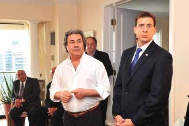GreekNews Η ΔΙΓΛΩΣΣΗ ΑΝΕΞΑΡΤΗΤΗ ΕΛΛΗΝΟΑΜΕΡΙΚΑΝΙΚΗ ΕΦΗΜΕΡΙΔΑ ΤΗΣ ΔΕΥΤΕΡΑΣ Volume 9 No 424 Monday 30 January, 2012 Sunday, February 5, 2012 Δευτέρα 30 Ιανουαρίου 2012 NYC LI: $1.00 Outside $1.