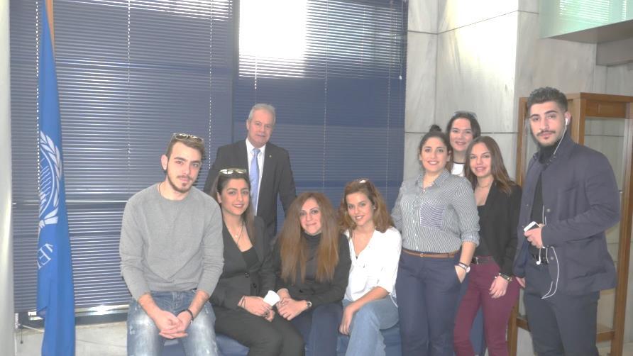 Εκπαιδευτική Επίσκεψη στα γραφεία του Ομίλου Τσάκου Η εκπαιδευτική επίσκεψη στον Ναυτιλιακό όμιλο Τσάκου, στο Μέγαρο Μακεδονία, ξεκίνησε στο εντυπωσιακό αμφιθέατρο της εταιρείας, την είσοδο του