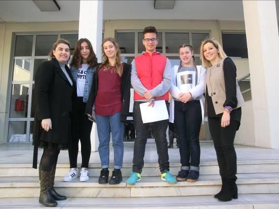 14 ΔΙΑΚΡΙΣΕΙΣ ΣΤΟΝ 4ο ΔΙΑΓΩΝΙΣΜΟ ΕΚΦΡΑΣΤΙΚΗΣ ΑΝΑΓΝΩΣΗΣ ΣΤΑ ΓΑΛΛΙΚΑ 01/04 Το Σάββατο, 1 Απριλίου 2017 πραγματοποιήθηκε ο 4ος Διαγωνισμός Εκφραστικής Ανάγνωσης στα γαλλικά, ο οποίος διοργανώθηκε στην