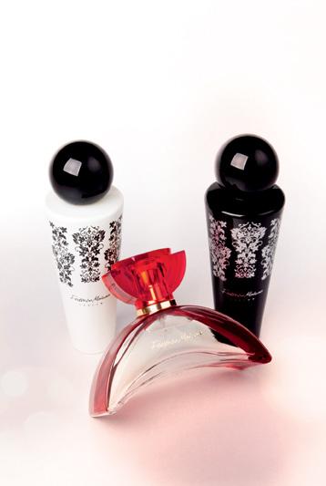 LUMEA LUXULUI FM 355 2268,00 LEI/1 l senzual, atrăgător Note de vârf: note de lămâie Note de mijloc: ceai de iasomie, crin Note de bază: lemn de santal, cedru, vanilie FM 353 2268,00 LEI/1 l