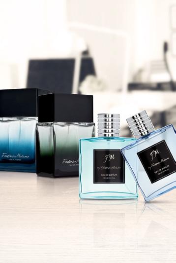 LUMEA LUXULUI FM 334 Apă de parfum 979,00 LEI/1 l răcoritor, puţin picant Note de vârf: grapefruit, portocală Note de mijloc: frunze de pelargonie, piper negru, piper roz Note de bază: cedru,