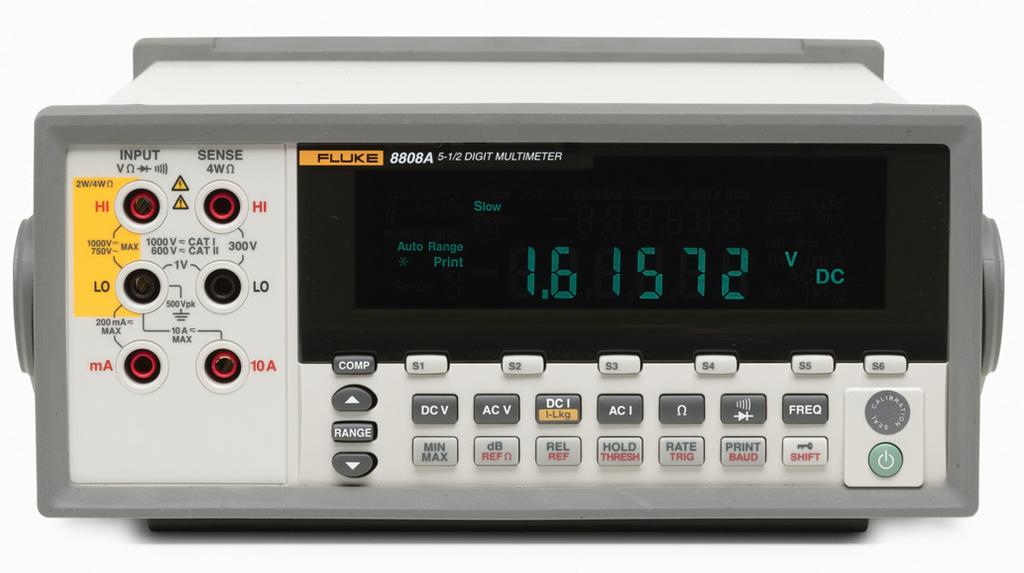 MULTIMETRE DIGITALE DE LABORATOR FLUKE Multimetre de laborator Model FLUKE 8808A FLUKE 8845A FLUKE 8846A Afişaj digital - contorizare 6 ½ digiţi 6 ½ digiţi - 1 200 000 Tensiuni C.