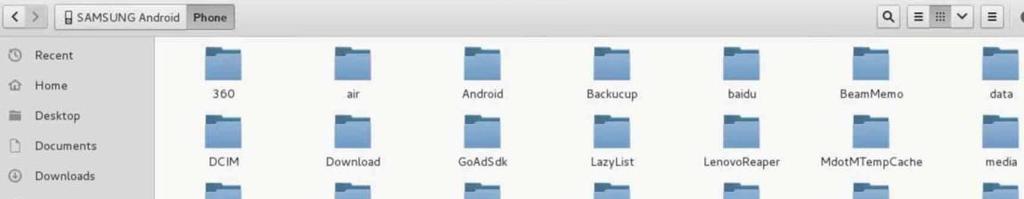 εηθψνα 3.143 ζωνδεζα ηεν ζςζθεςή android µε ένα usb θαιϊδηο θαη έβαια µέζα ηο απσείο πος δεµηοωπγεζα.