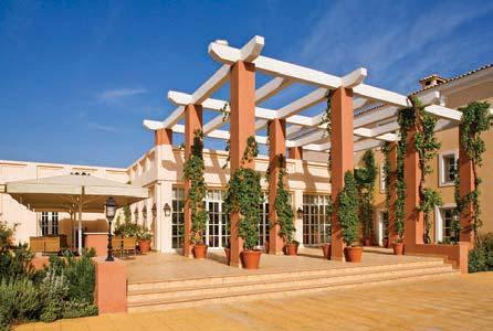 IGNATIA HOTEL 3* ΝΕΑ ΚΙΟΣ ΝΑΥΠΛΙΟΥ ΤΟΠΟΘΕΣΙΑ: Μόνο 5 από το κέντρο του πανέμορφου Ναυπλίου, το ΙΓΝΑΤΙΑ είναι χτισμένο στην γραφική Παραλιακή Οδό Νέας Κίου - Ναυπλίου, πάνω στον Αργολικό κόλπο.