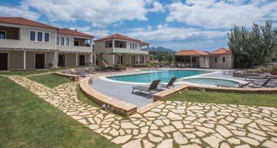 5 νύχτες 7 νύχτες 16/6-15/7 16/7-15/9 16/6-15/7 16/7-15/9 Δίκλινο 134 149 221 247 3ο άτομο 60 60 100 100 Family 2χωρο * 417 475 690 790 * AGROKTIMA TRADITIONAL GUESTHOUSE ΛΕΩΝΙΔΙΟ - ΑΡΚΑΔΙΑ Καούρ
