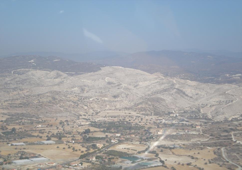 CORINE LAND COVER (CLC) COORDINATION OF INFORMATION FOR THE ENVIRONMENT (CORINE) Συντονισμός των πληροφοριών