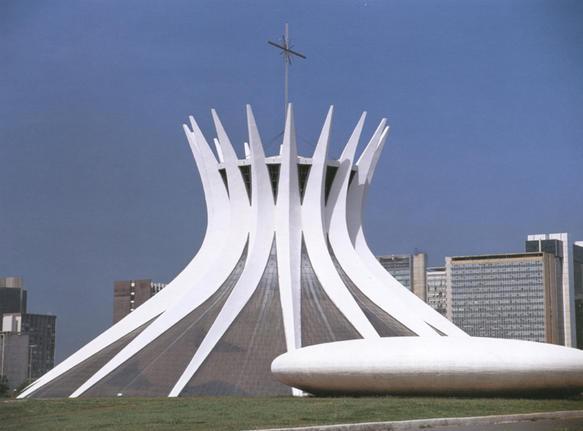 Niemeyer.