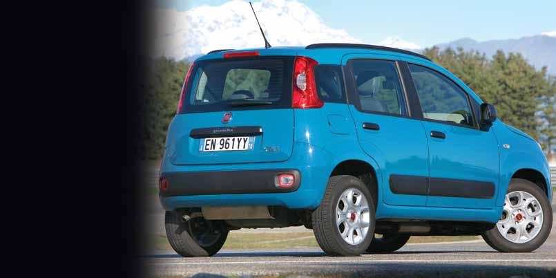 Fiat Panda 0.9 T Natural Power (δοκιμή)////σ.3 από αυτό του ντίζελ. Το κιβώτιο των πέντε σχέσεων έχει καλό κούμπωμα και σχετικά αραιή κλιμάκωση για ευνόητους (οικονομικούς) λόγους.