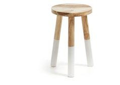 Cork cover included. Recycled glass jar in painted finish. Cork cover included.