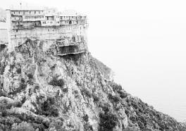 Εγκάρδιες ευχές για Ο Γιάννης και η Μυρσίνη Κολοκυθά εύχονται στους oμογενείς Χριστός Ανέστη Η οικογένεια του Εμμανουήλ Τσικουδάκη και το Monaco Inn Restaurant εύχονται στους Κρητικούς όπου και αν