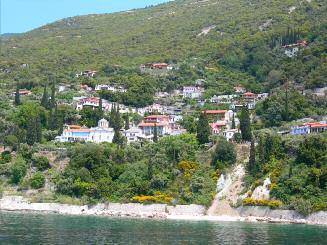 Τη διοίκηση στη Σκήτη ασκεί ο επονομαζόμενος «Δικαίος», που εκλέγεται κάθε χρόνο συνήθως στις 8 Μαΐου από τους «γέροντες» της Σκήτης με τη βοήθεια 2 ή 4 συμβούλων εκ των οποίων οι μισοί προέρχονται