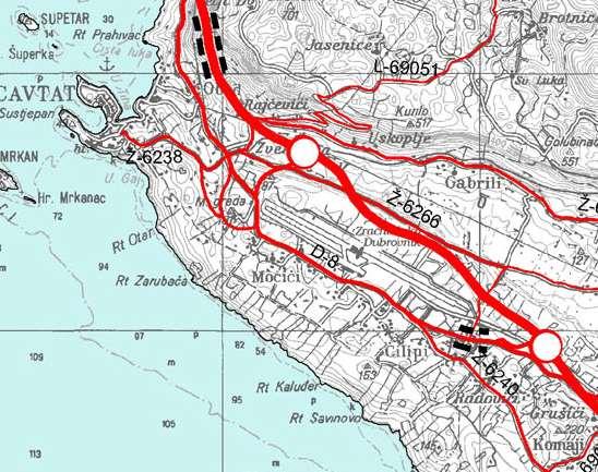 Za udaljenost od 55 km zračne linije / 100 km ceste do Tivata u Crnoj Gori, potrebno je planirati gotovo dva sata samo za vožnju automobilom bez granične kontrole. Isto vrijedi za Podgoricu.