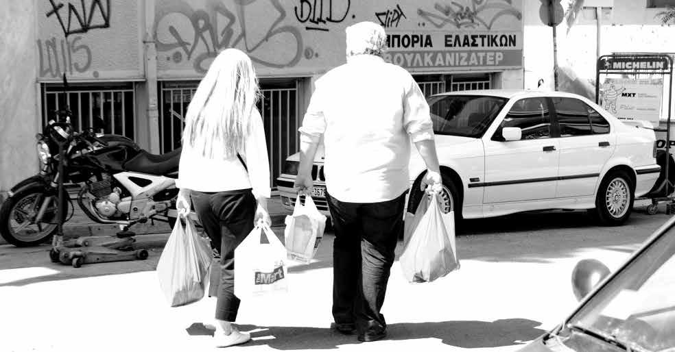 Ebony μεγάλο μαύρο κρουνός