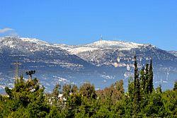 7. ΕΘΝΙΚΟΣ ΔΡΥΜΟΣ ΠΑΡΝΗΘΑΣ Η Πάρνηθα είναι βουνό της Αττικής, βόρεια της Αθήνας με συνολική έκταση 300 περίπου τ.χ.