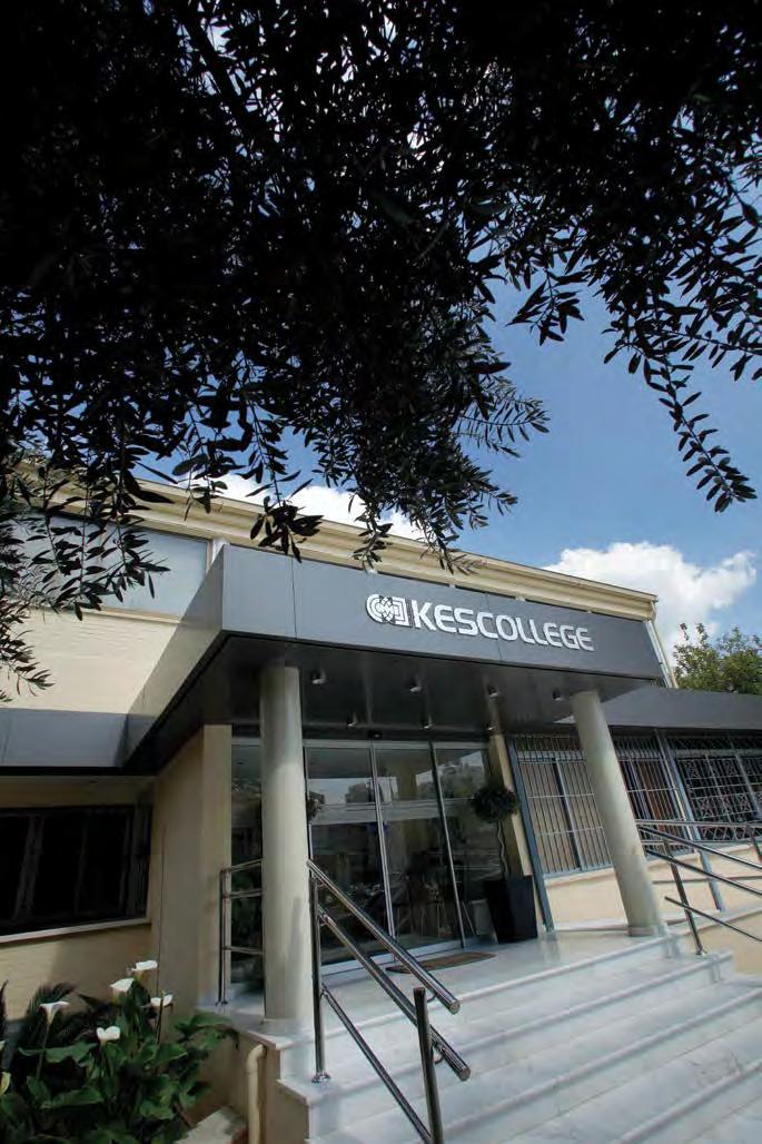 ΜΕΡΟΣ Α - ΓΕΝΙΚΑ ΟΔΗΓΟΣ ΣΠΟΥΔΩΝ 2017-2018 Μήνυμα γενικού διευθυντή Λίγα Λόγια προς τους νέους Είναι φυσικό σε κάθε νέο ξεκίνημα ο καθένας μας να βάζει νέους στόχους, να πλάθει νέα οράματα και να έχει