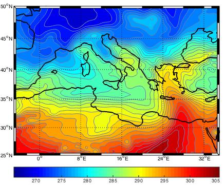 κατανομές και εντονότερα στα 925hPa, ενώ η ελάττωση της δυναμικής θερμοκρασίας με το ύψος στο στρώμα 925-850hPa, καταδεικνύει την ασταθή δομή των χαμηλών στρωμάτων της τροπόσφαιρας στην περιοχή της