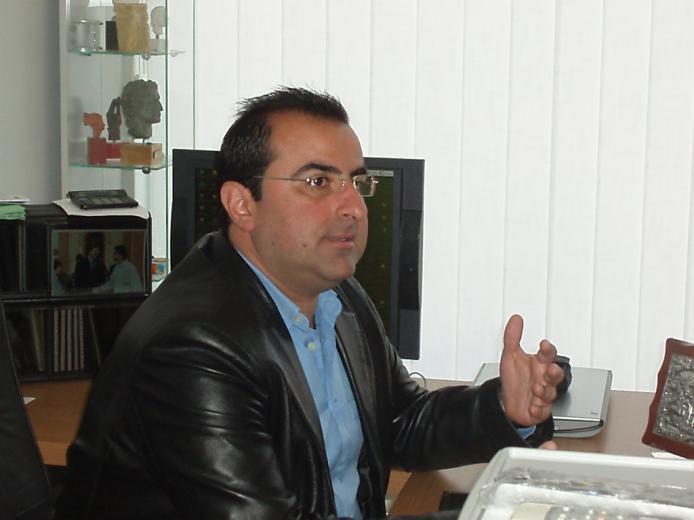 Επίςκεψθ ςτα γραφεία τθσ τοπικισ εφθμερίδασ Πολιτεία Κάμπου-Συνζντευξθ με τον υπεφκυνο τθσ εφθμερίδασ κ.