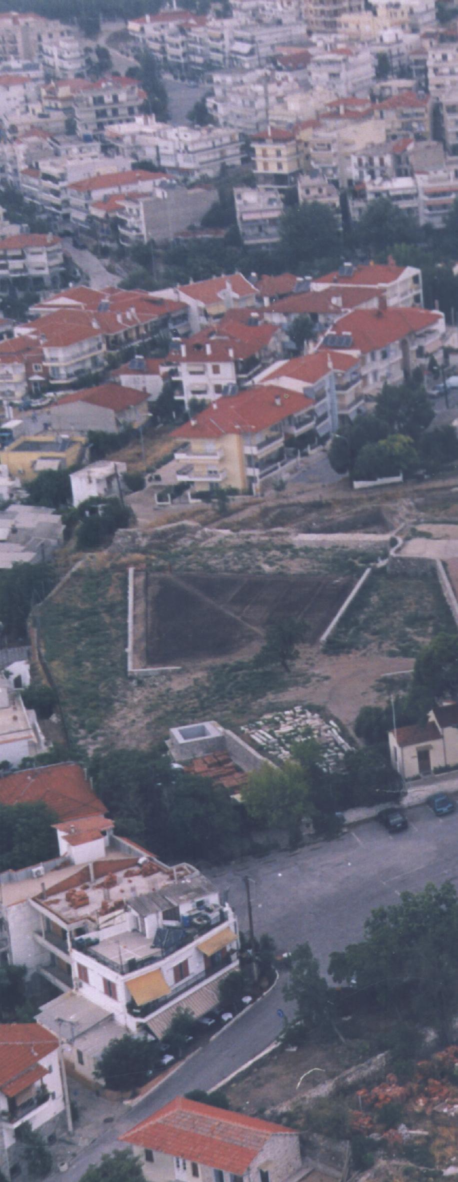 der Nähe von Heptapyrgion gibt es eine große byzantinische Zisterne, die als Wasserwerk diente.