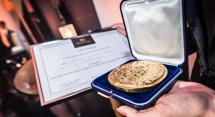 http://www.blog.gr/ Publication date: 29/03/2017 20:07 Alexa ranking (Greece): 7665 http://www.blog.gr/articles/1223911/parousia-tou-prokopi-paulopoulou-ta-farmake.