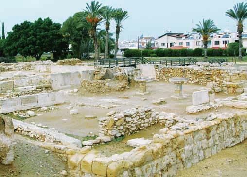 ΑΞΙΟΘΕΑΤΑ - ΛΑΡΝΑΚΑ KITION Στον αρχαιολογικό χώρο βρέθηκαν τα αρχιτεκτονικά κατάλοιπα της αρχαίας πόλης-βασιλείου του Κιτίου, που χρονολογούνται από τον 13ο αιώνα. π.x.