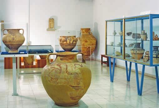 Το Κίτιο από τον 13ο αιώνα αποτελούσε σημαντικό εμπορικό κέντρο της Κύπρου. Αξιοσημείωτα στον αρχαιολογικό χώρο είναι τα εγχάρακτα σχέδια πλοίων πάνω σε τοίχους κτηρίων.