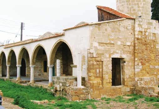 ΤΕΜΕΝΟΣ (ΤΖΑΜΙ) ΜΠΟΥΓΙΟΥΚ ή ΤΖΑΜΙ ΚΕΠΙΡ Το τζαμί Μπουγιούκ είναι πιθανότητα το πρώτο τζαμί που κτίστηκε στην Κύπρο.
