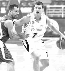 Τα δεκάλεπτα: 21-18, 55-43, 82-58, 113-75 Οι φιλοξενούμενοι κατόρθωσαν να παρακολουθήσουν τον αντίπαλό τους στα πρώτα 20 λεπτά, αλλά στη συνέχεια δεν άντεξαν στη μεγάλη πίεση που υπέστησαν.