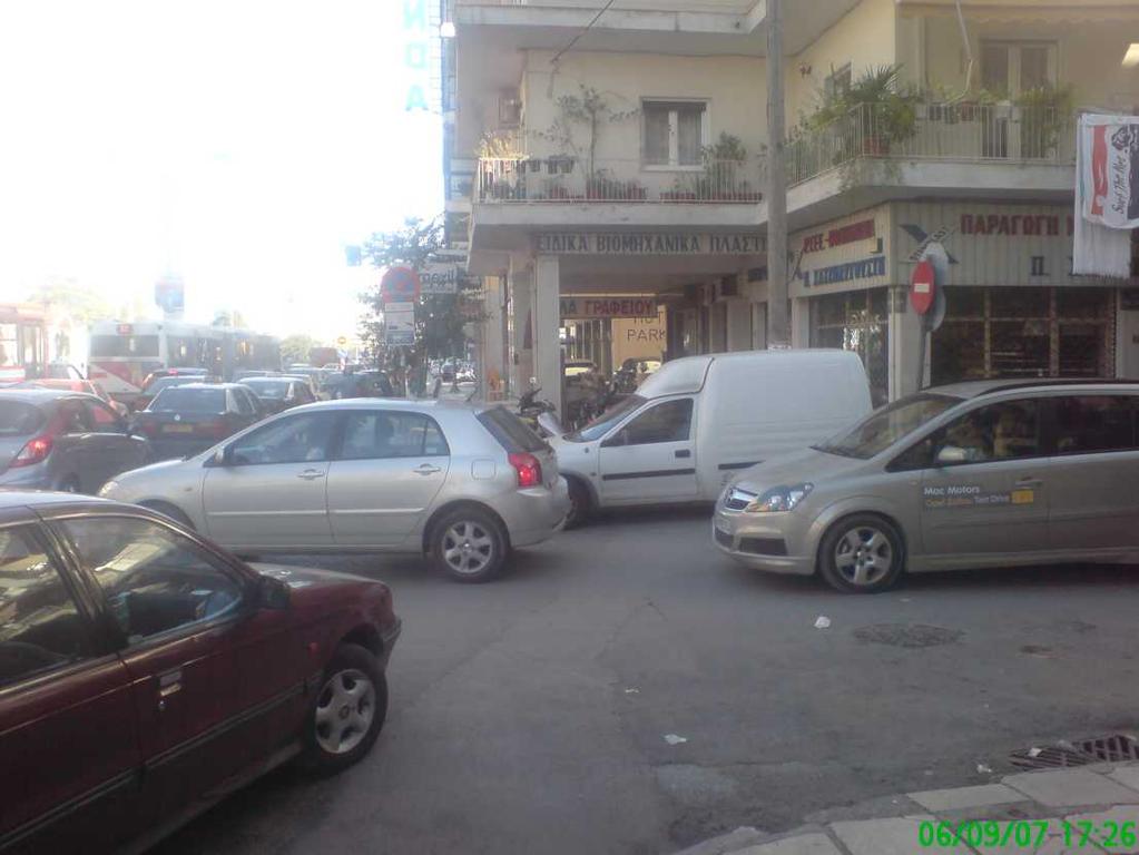 54 όπου Ν είναι η µέση κυκλοφοριακή ροη για όλες τις µετρήσεις που έγιναν σ αυτην την ώρα της ηµέρας και όπου Νm είναι η κυκλοφοριακή ροη κατά τη διάρκεια της διορθωµένης µέτρησης.