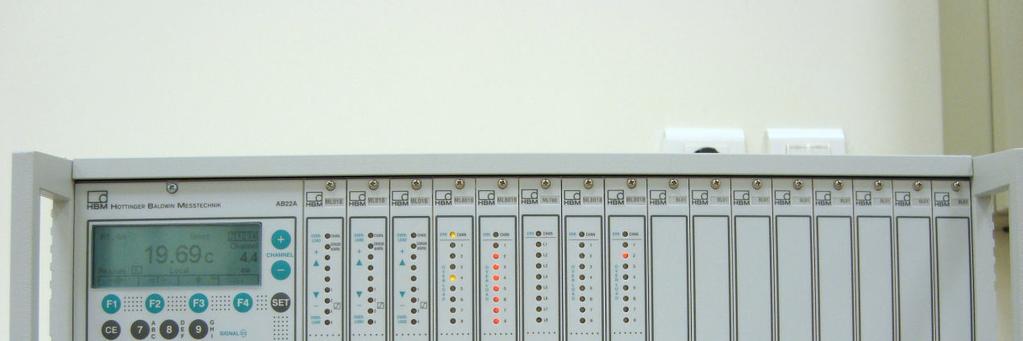 4.6.2.2 Καταγραφέας δεδοµένων (data logger) Όλοι οι αισθητήρες είναι συνδεδεµένοι µε των καταγραφέα δεδοµένων, ο οποίος έχει δέκα κανάλια εισόδου.
