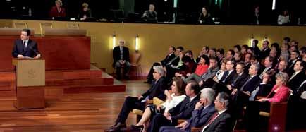 Ευρωπαϊκή Ένωση Ο πρόεδρος και τα μέλη της Ευρωπαϊκής Επιτροπής ορκίζονται ενώπιον του Δικαστηρίου της Ευρωπαϊκής Ένωσης στις 3 Μαΐου 2010.