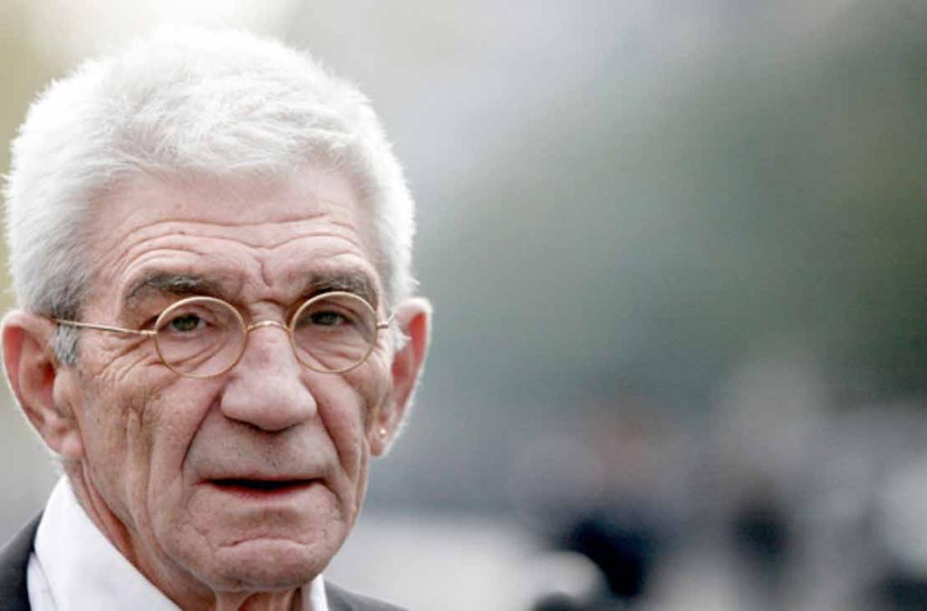 TİCARET Selani k Belediẏe Başkan Yannis Boutaris İZMİR VE SELANİK, ANNELERİ İSTANBUL OLAN İKİ KIZ KARDEŞLER Γιάννης Μπουτάρης, Δήμαρχος Θεσσαλονίκης «Η ΣΜΥΡΝΗ ΚΑΙ Η ΘΕΣΣΑΛΟΝΙΚΗ ΕΙΝΑΙ ΑΔΕΛΦΕΣ ΠΟΛΕΙΣ,