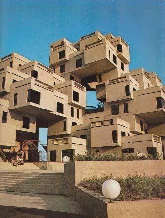 Το Habitat 67 δημιουργήθηκε από τον αρχιτέκτονα Moshe Safdie με βάση διατριβή στο Πανεπιστήμιο McGill στο Μόντρεαλ. Χτίστηκε ως μέρος της Παγκόσμιας Έκθεσης Expo 67.