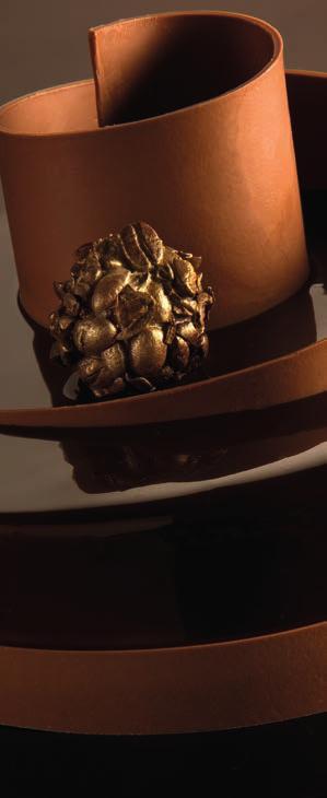 Mocca Sensation Παντεσπάνι 1. Χτυπάμε όλα τα υλικά για 5 στη 2η ταχύτητα με το φτερό. 2. Απλώνουμε σε δύο λαμαρίνες και ψήνουμε στους 180 C περίπου για 10.