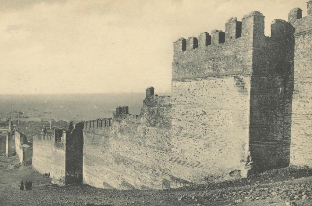 χνης και αρχιτεκτονικής. Αξίζει μεταξύ άλλων να αναφερθούν οι ναοί της, μνημεία της Παγκόσμιας Κληρονομιάς της UNESCO. Η Αχειροποίητος, ο Άγ. Δημήτριος, ο Όσιος Δαυίδ, η Αγ.