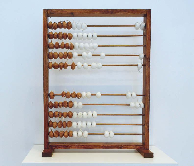 Studied at the Department of Plastic Arts and Science,