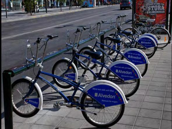 Η ΠΕΡΙΠΤΩΣΗ ΤΗΣ ΛΑΡΙΣΑΣ προβλεπόμενη ζήτηση πρέπει να κατασκευαστούν τέτοια κέντρα.