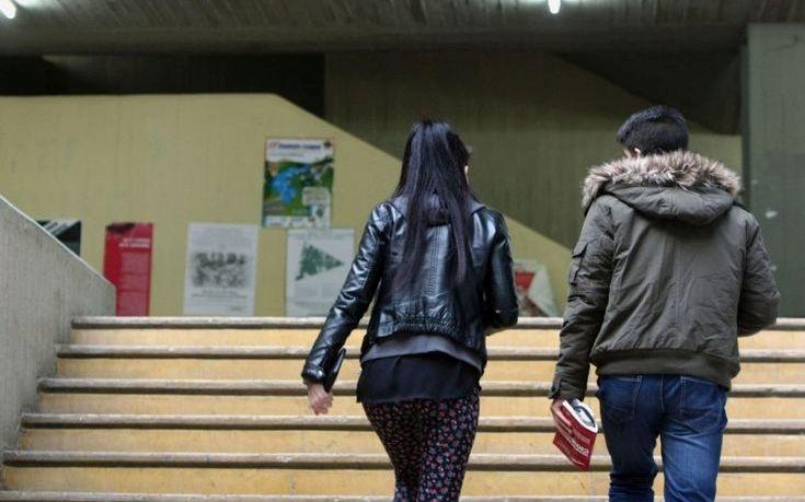 Σε όλες τις φοιτητουπόλεις της χώρας υπάρχει τόσο επάρκεια διαθέσιμης φοιτητικής κατοικίας, όσο και νόμιμα μεσιτικά γραφεία που ασχολούνται εξειδικευμένα με τη μίσθωσή τους.