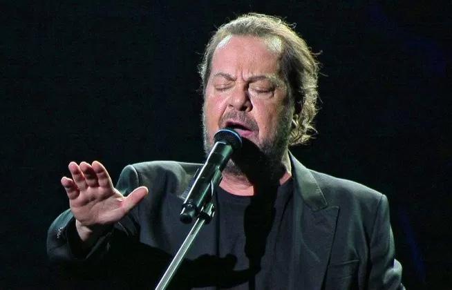 gr Σήμερα είναι: ΠΑΡΑΣΚΕΥΗ 25 ΑΥΓΟΥΣΤΟΥ 2017 Βαρθολομαίου Αποστόλου, Τίτου Αποστόλου Η αγάπη της ομορφιάς είναι καλό
