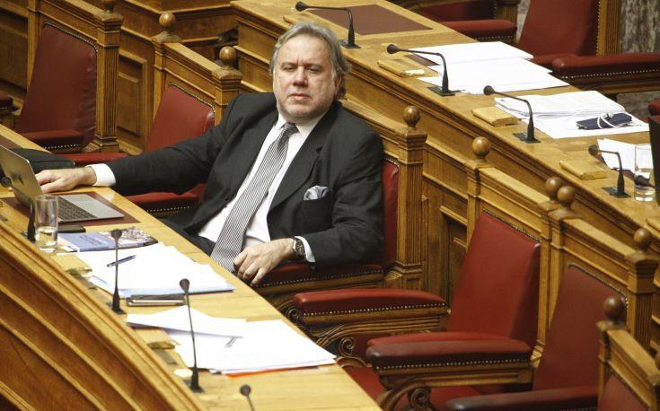 στο Αθηναϊκό-Μακεδονικό Πρακτορείο Ειδήσεων ο αναπληρωτής υπουργός Εξωτερικών, αρμόδιος για τις Ευρωπαϊκές Υποθέσεις, Γιώργος Κατρούγκαλος. Ειδικότερα, ο κ.