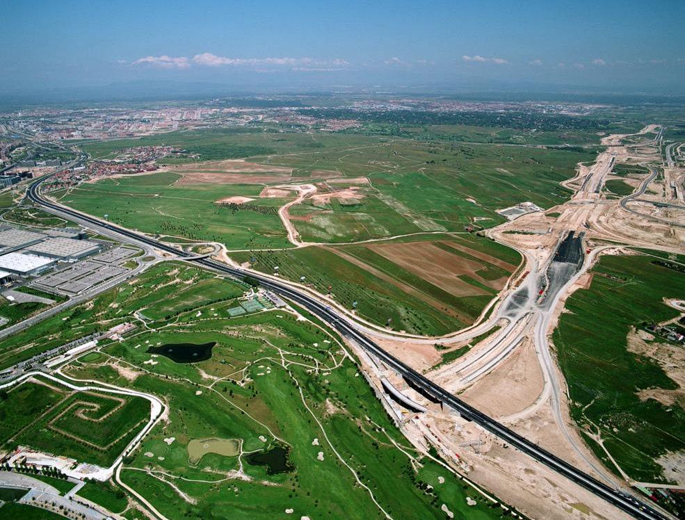 5.5.5 Κέντρο Valdebebas Ένα περιφερειακό Κέντρο σε σηµείο στρατηγικής σηµασίας της νέας πόλης