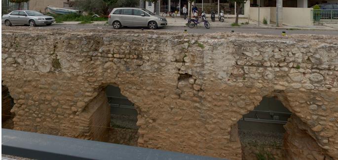 δυναστείας των Μολοσσών, όταν δολοφονείται η τελευταία βασίλισσα της Αμβρακίας, η Δηιδάμεια και η πόλη αποκτάει δημοκρατικό πολίτευμα, το 232 π.χ. (Τραχανάς Κ. 2015 ( www.arta.