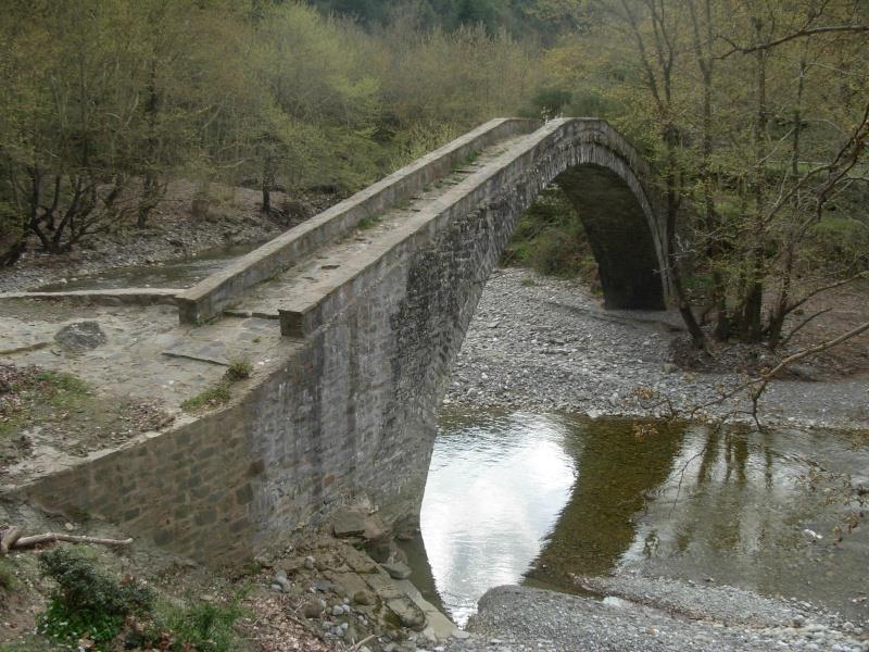 3.5.4 ΓΕΦΥΡΙ ΤΟΥ ΜΕΣΟΠΥΡΓΟΥ. Εικόνα 29 Γεφύρι του Μεσόπυργου.