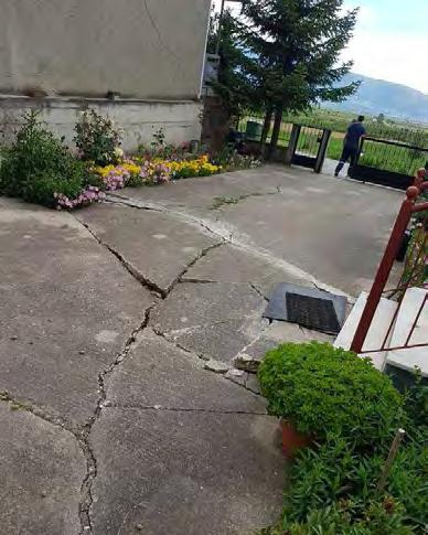 Κι εμείς βγάζουμε δίσκο για να τα βγάλουμε πέρα, αλλά στις υποχρεώσεις μας είμαστε απίκο. PΤο καλύτερο από το πολυσυνέδριο: Η ΑΤΕ ενυπάρχει στους κόλπους της Τράπεζας Πειραιώς εν είδει τεχνογνωσίας.