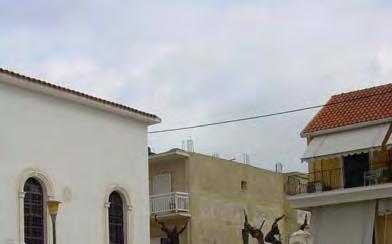 65 α. Ιστορικές μνήμες. Αριστερά.