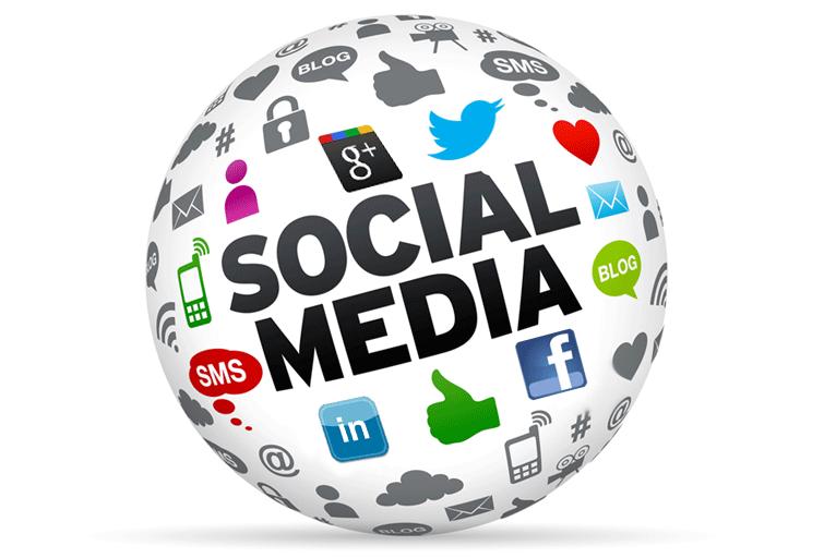 Σεμινάριο: Social Media Marketing Περιγραφή σεμιναρίου: Τα Social Media έχουν αλλάξει τον τρόπο που παραδοσιακά λειτουργούσαν οι επιχειρήσεις, δίνοντας πλέον τη δυνατότητα στους πελάτες να έχουν