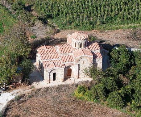 Τις εκδηλώσεις αυτές στηρίζει έμπρακτα ο Δήμος με ποικίλους τρόπους ως ελάχιστη υποχρέωση στους δημότες αλλά και στους επισκέπτες του καλοκαιριού.