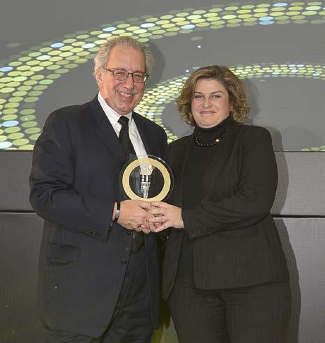Excellence in Workplace Well-Being Ελαΐς - Unilever Hellas Πρόγραμμα Ευζωίας (Wellbeing) THRIVE To Thrive είναι ένα ολιστικό πρόγραμμα ευζωίας το οποίο εφαρμόζεται από το 2015 και εστιάζει στις εξής