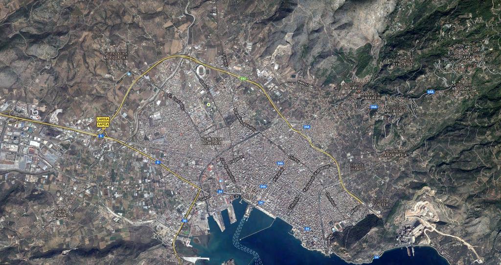 38. Το συγκρότημα παλιών 38β εργατικών κατοικιών Ξηροκάμπου σε σχέση με την πόλη του Βόλου Πηγή: Ιδία επεξεργασία Πηγή υποβάθρου: https:// www.google.