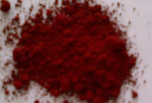 4 GVOŽĐE OKSID CK 130 GVOŽĐE OKSID CK 130 Hemijski naziv - Fe 2 O 3 Forma - fini prah crvene boje Fizičko-hemijske karakteristike - Crveni gvožđe oksid CK 130 je sintetički neorganski pigment sa