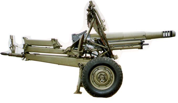 -15- γ. Το Ελληνικό Πυροβολικό είχε ήδη προμηθευτεί από το 1951 οκτώ ρυμουλκούμενα οβιδοβόλα 105χιλ.Μ101Α1 και οκτώ των 155χιλ. Μ114. δ.